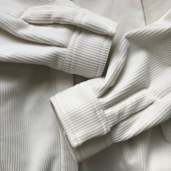 Alo Yoga Ribbed Velour Mountain Side Shacket Ivory S - Picture 11 of 13